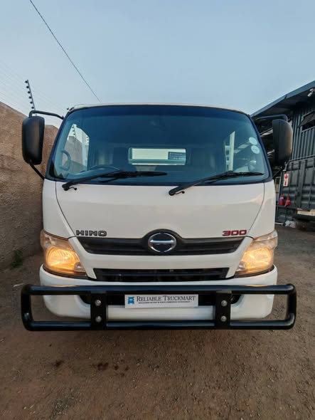 hino trucks