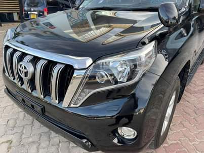 A picture of LANDCRUISER PRADO 150