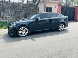 A picture of Lexus Is350 Few months used