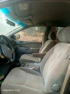 A picture of Clean Toyota sienna for sale