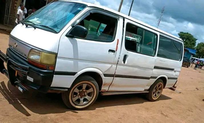 used toyota hiace