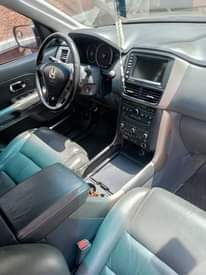 A picture of Neatly used Honda pilot