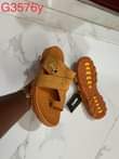 A picture of TSH 35 000 Sandal Original Size 40 45 Piga Whatsapp