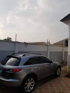 A picture of 2005 Infiniti Fx35