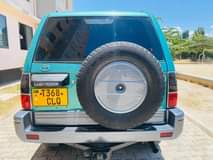 A picture of prado prado namba CL kali 0627544832