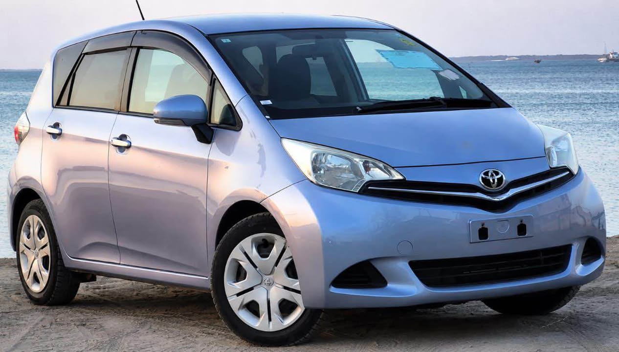 A picture of TOYOTA RACTIS NEW MODEL 2012