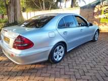 classifieds/cars mercedes