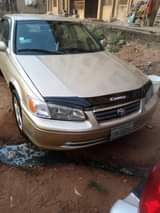 A picture of 2001 Toyota Camry