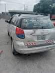 A picture of Toyota Matrix 04..