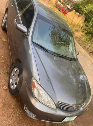 A picture of Toyota camry 03