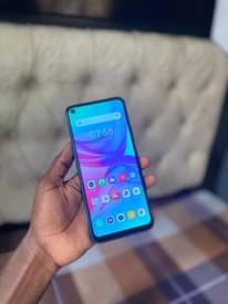 A picture of Infinix hot 10 gb 64