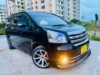 A picture of TOYOTA NOAH NEW MODEL