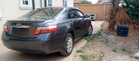 A picture of 2008 Toyota Camry LE registered neatly baked nothing to fix