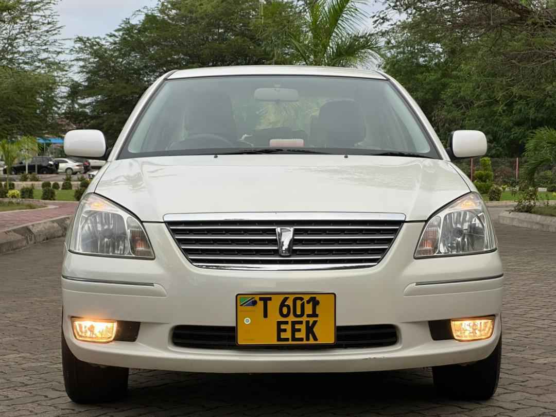 A picture of TOYOTA PREMIO F