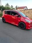 A picture of toyota ractis