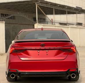 A picture of FOREIGN USED 2020 TOYOTA AVALON TRD Thumbstart Navigation System Infotainment