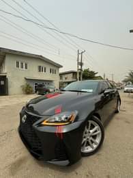 A picture of KINZZYAUTO S 08109018982 6 700 000 Refer and earn Barely