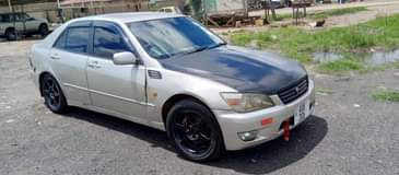 used toyota altezza