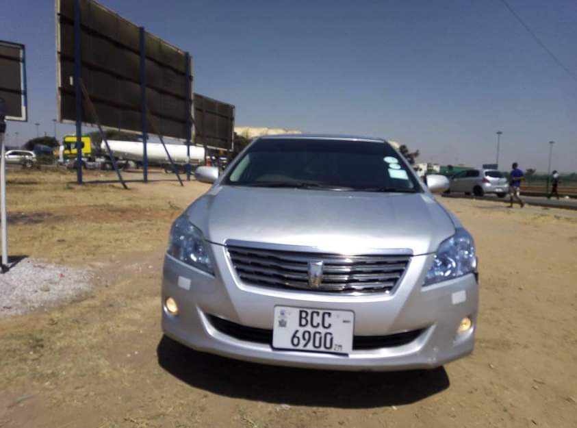 toyota premio