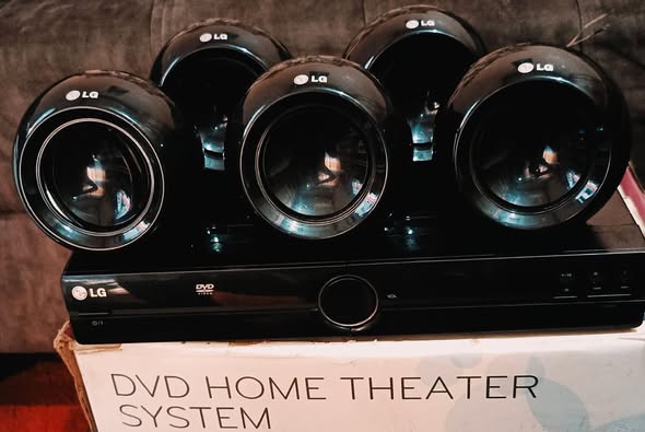 A picture of HOME THEATER
