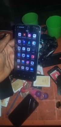 A picture of Tecno camon 17 4 2 ram 128gb 5000 mah no