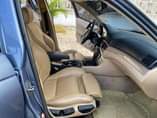 A picture of 2005 BMW 323i