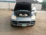 A picture of Distress sales Belgium grade first body Porsche cayenne 2005 model