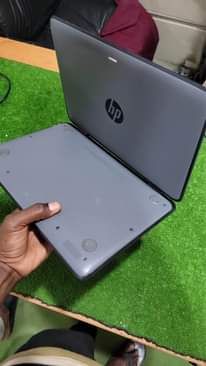 A picture of Hp Core I5 Tachi Screen