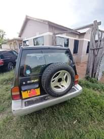 A picture of Suzuki Escudo