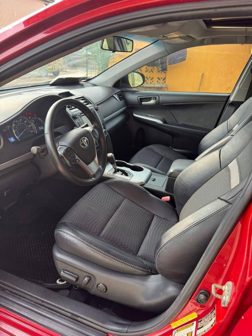 A picture of Toyota Camry 014 foreign use untouched engine and gear just
