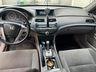 A picture of 2010 Honda Accord Registered V6 engine in pristine condition