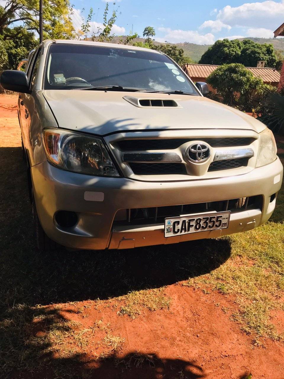 used toyota hilux