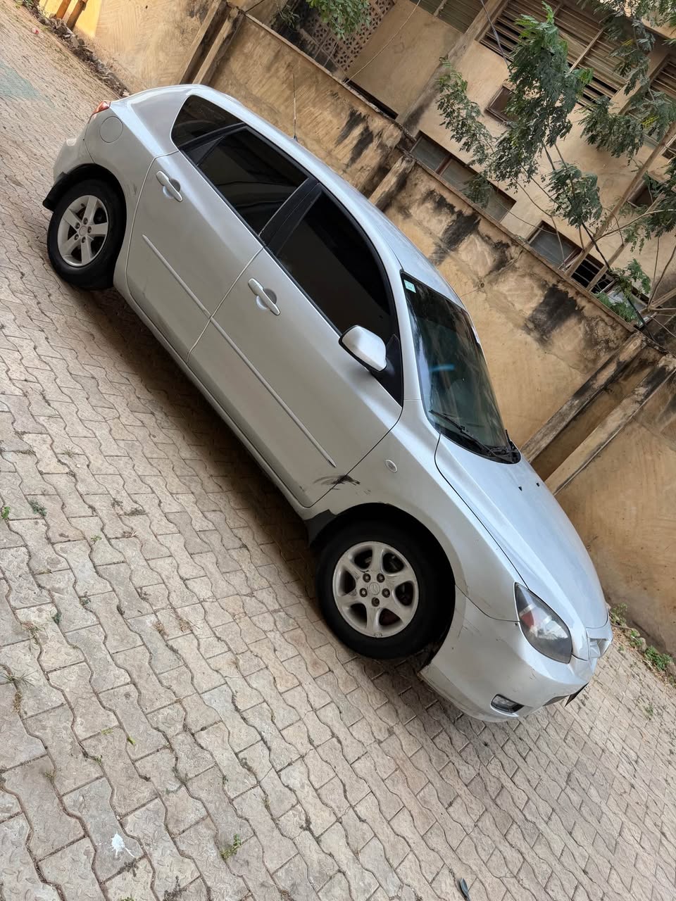 A picture of Mazda3 manual transmission 2 3m
