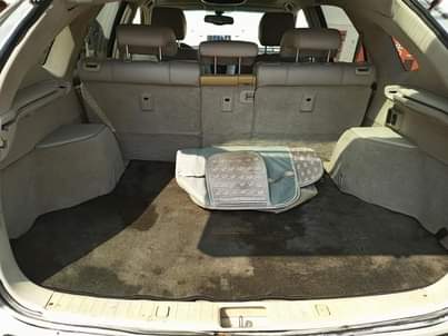 A picture of Toyota RX 330