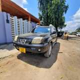 A picture of Nissan xtail inauzwa milioni 12 call 0714398166