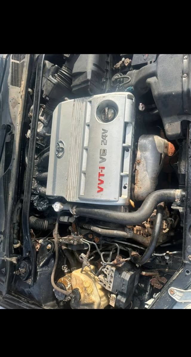 A picture of Toyota Camry V6