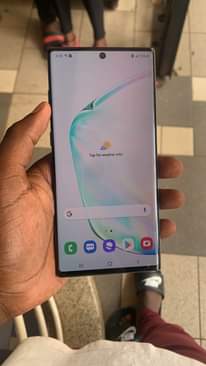 A picture of Samsung Galaxy Note 10plus 256Gb 12Gb Ram