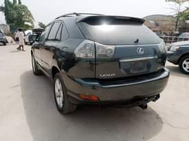 A picture of First body Lexus RX330