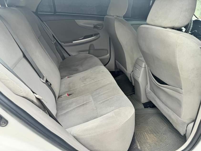 A picture of Nigerian used 2012 Toyota Corolla White color