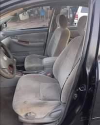 A picture of 2005 Toyota 2004 Sedan