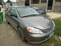 A picture of Toyota corolla 2003