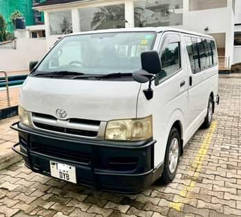 A picture of TOYOTA HIACE