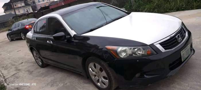 A picture of Car