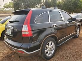 A picture of 09 Honda CRV
