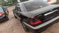 A picture of Mercedes C230 2001