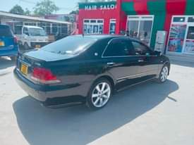 A picture of Toyota Crown Athlete 2007 model 2490 cc Price 12.8 mil