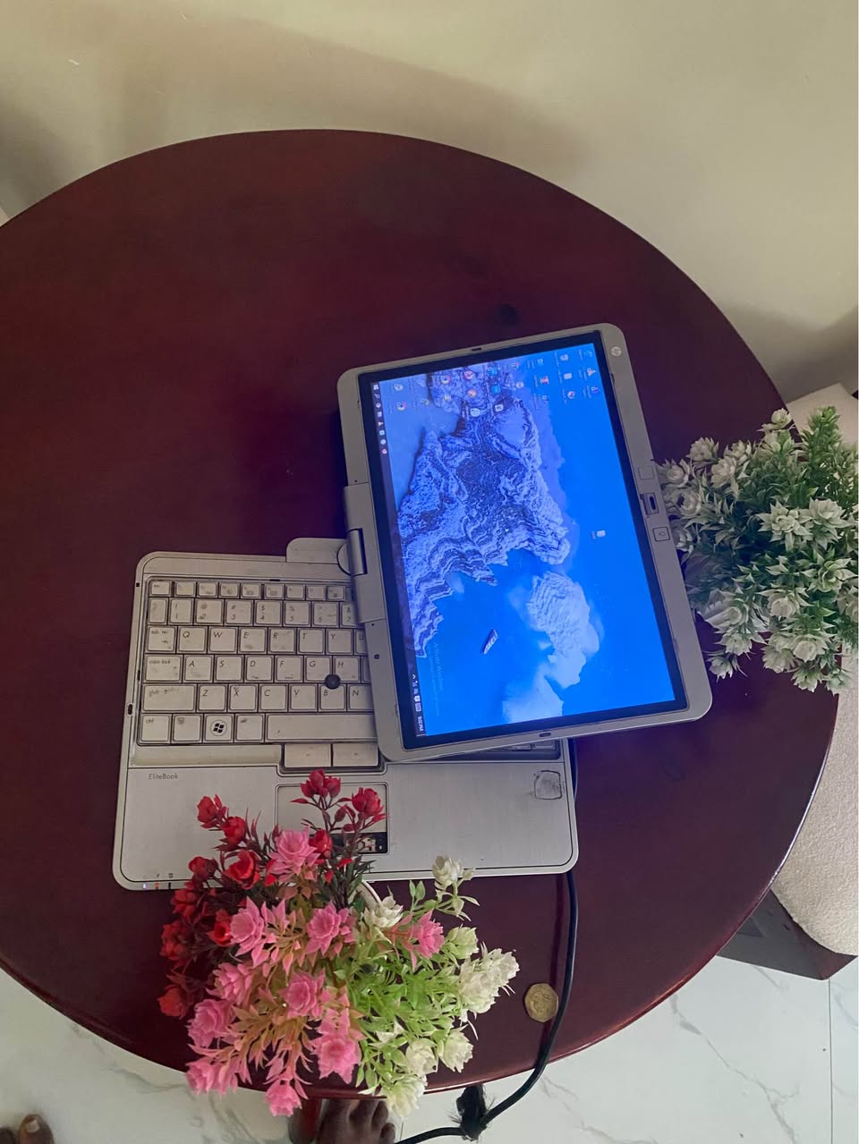 A picture of HP ELITEBOOK CORE i3