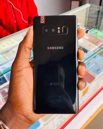 A picture of Samsung galaxy note 8