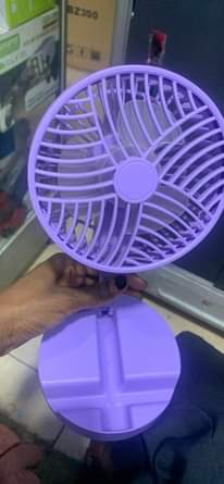 A picture of Mini portable rechargeable fan