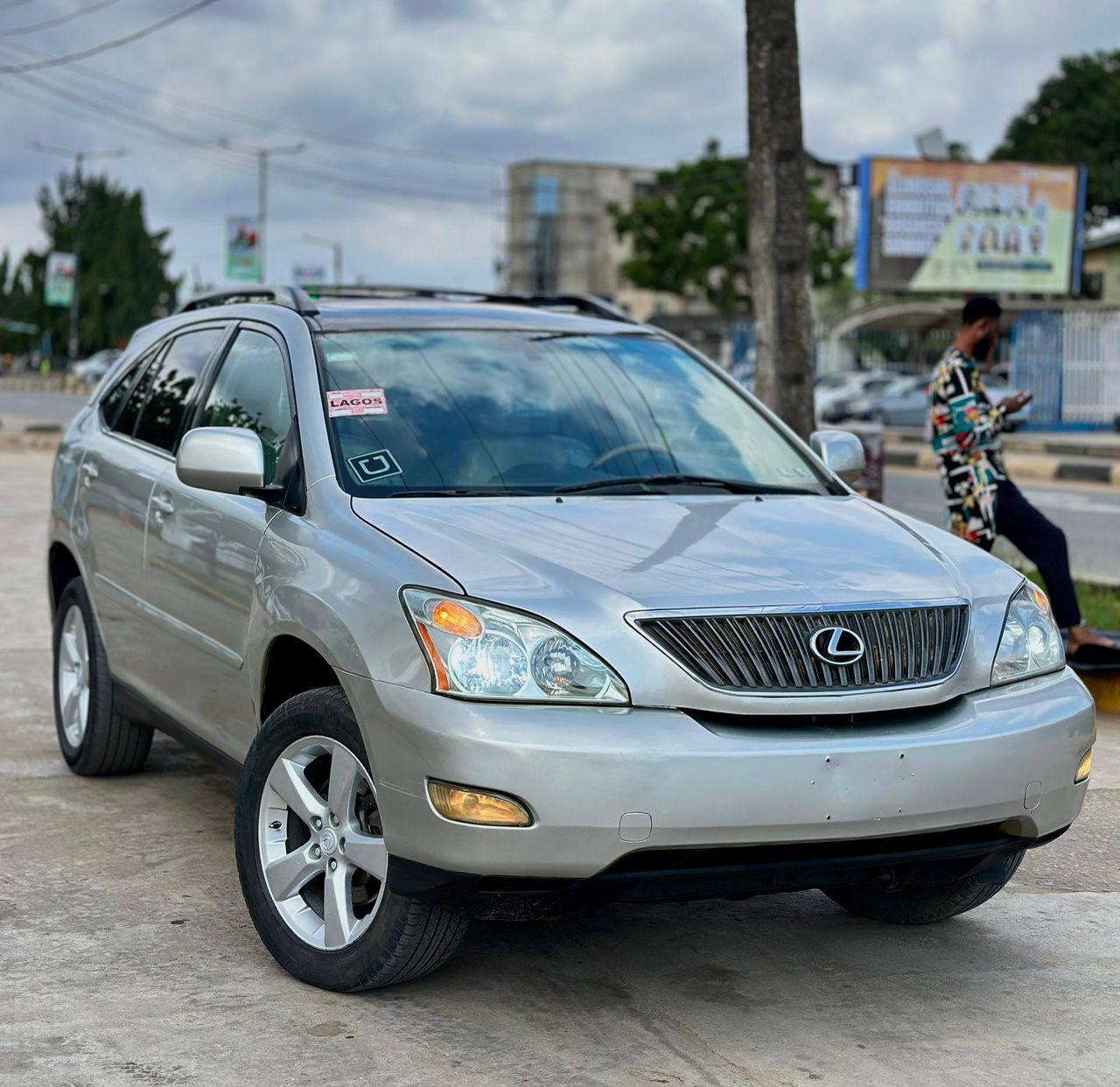 A picture of LEXUS RX 350 2009 MODEL